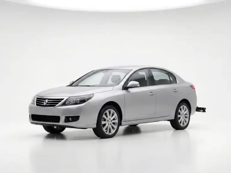 Renault Latitude — 2012