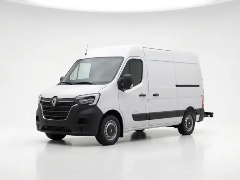 Renault Master — 2024
