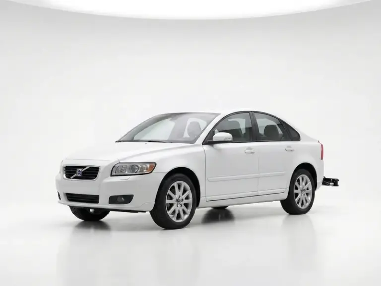 Volvo S40 — 2004-2012