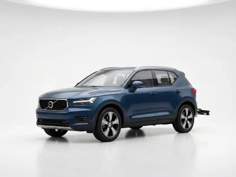 Volvo XC 40 — 2018-2024